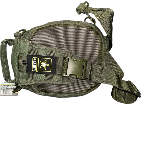 Dwell Army Green Belt Bag - Picture 2 of 3